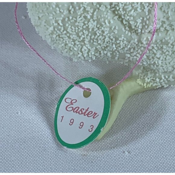 Vintage Dept 56 Easter 1993 Textured Cream Duckling Figurine 7281-8 Porcelain Sm - Picture 7 of 14